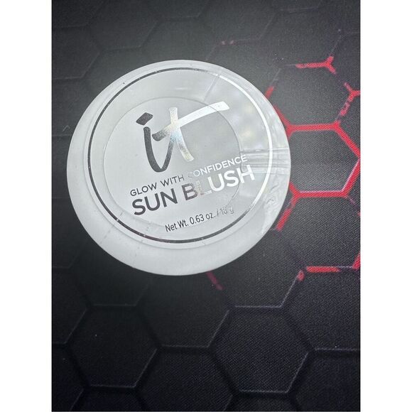 IT Cosmetics Glow with Confidence Sun Cream Blush with Hyaluronic Acid Color: Su - Picture 1 of 3